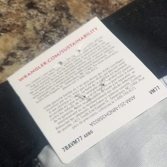 Men's Wrangler Blue Black Cargo Gorpcore Shorts  Size 38 NWT - Picture 8 of 9